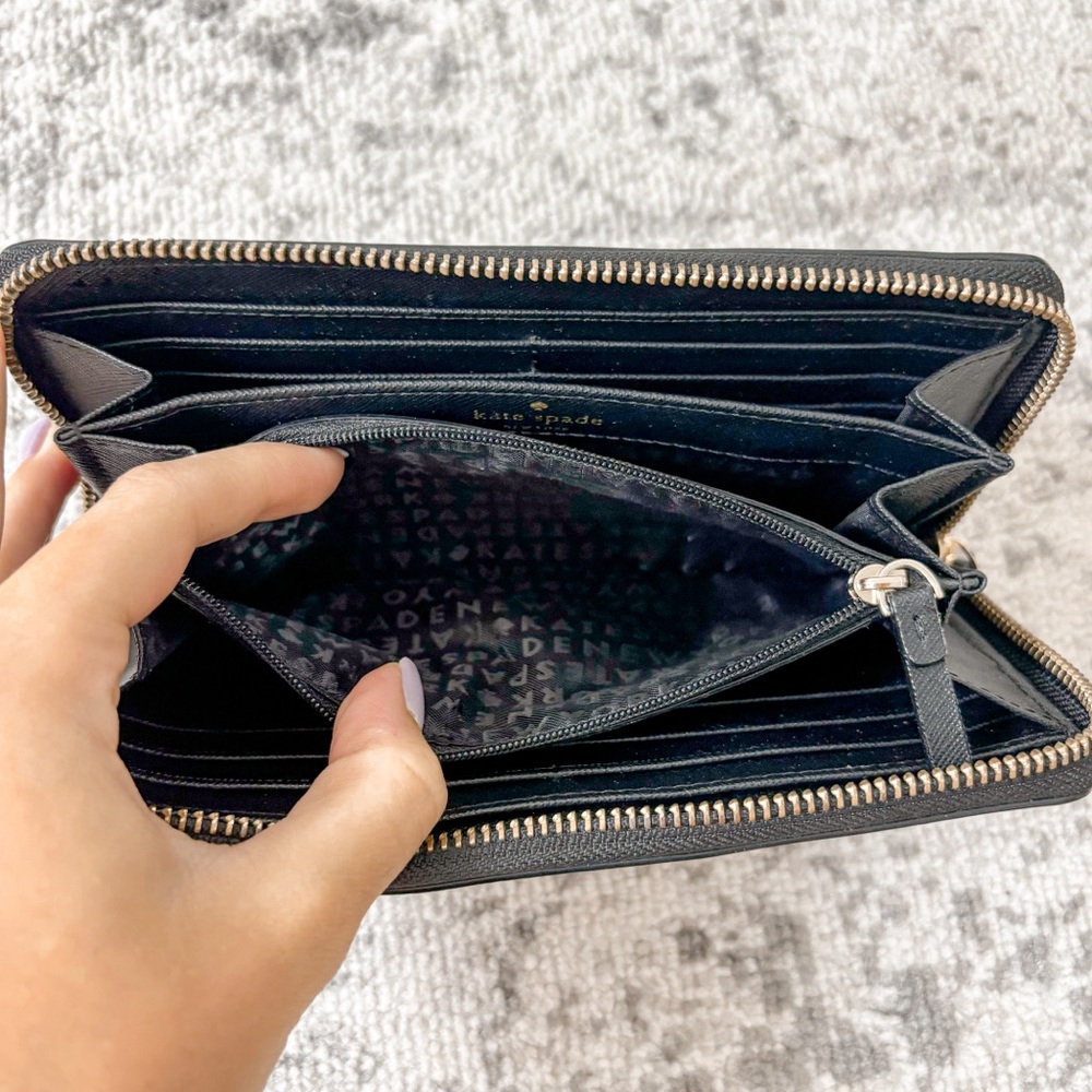 Kate Spade Black Leather Continental Zippered Wallet - Picture 5 of 10